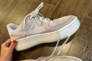 Nike Pink Platform Air Force 1 thumbnail 1