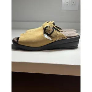 Mephisto Clogs Shoes Women Size 36 US 6 Suede Open Toe Comfortable Buckle thumbnail 3