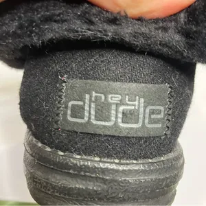 Hey Dude‎ Britt all black faux fur lace up fold over shoes women’s size 7 thumbnail 8