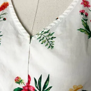 Gal Meets Glam Tabitha Floral Cotton Maxi Dress White Pink V-Neck Pockets Size 6 thumbnail 5