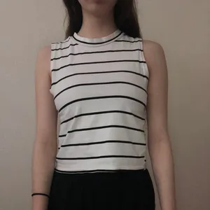 white cropped tank top with black stripes thumbnail 3