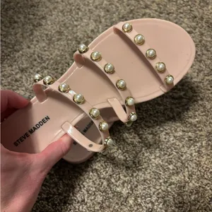 Steve Madden Pink & Pearl Strappy Slip on Sandals thumbnail 6