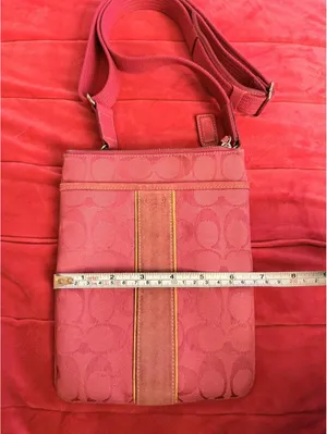 Vintage Pink Coach Crossbody thumbnail 4