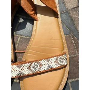 Old‎ Navy Women's Size 10 Tie up Sandal thumbnail 2