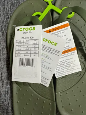 CROCS Gender Inclusive Flip Flop Sandals thumbnail 11