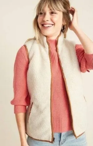 Old Navy cream Sherpa zip up vest thumbnail 1