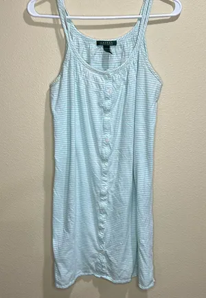 GUC Lauren Ralph Lauren size small night gown thumbnail 1