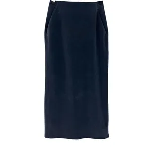 Lululemon Softstreme High-Rise Midi‎ Skirt in Black thumbnail 6
