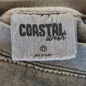 MV Sport St. Mary’s Gray Mineral Wash Sweatshirt Size Medium thumbnail 6