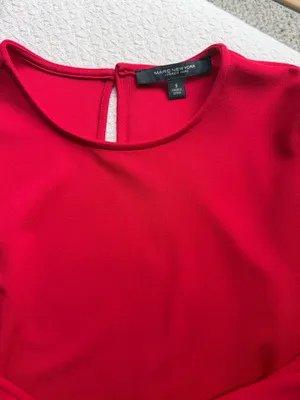 Red blouse with ruffled sleeves thumbnail 2