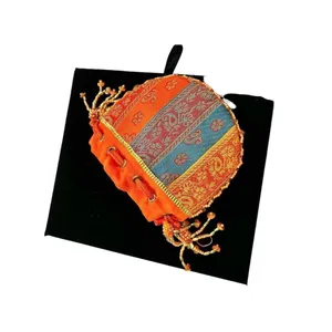 Orange beaded Indian drawstring jewelry/cosmetic pouch - beaded one side - desig thumbnail 7