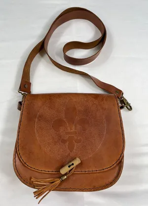 Vintage Brown Leather Crossbody Bag SKU 7538 thumbnail 1