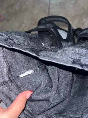 Gymshark Sports Bra thumbnail 5
