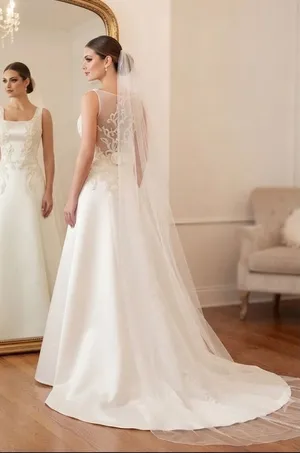 Mon Cheri‎ Bridals Wedding Gown White Embroidered Illusion Back Veil Set Size 10 thumbnail 1