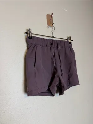 Lululemon On The Fly Short *Woven *2.5" Cherry Cola Size 2 thumbnail 5