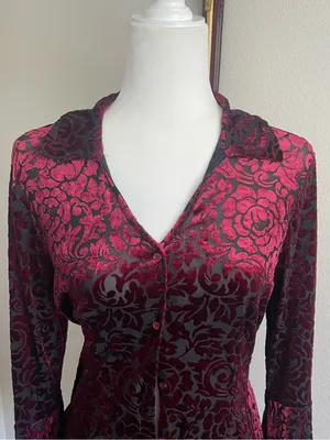 Ultra Pink Out Floral Sheer Burgundy and Black Top Size L thumbnail 2