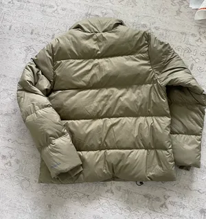Patagonia puffer jacket  thumbnail 5
