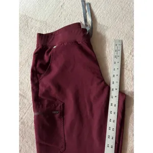 FIGS Catarina Jogger Scrub Pants‎ Zipper Pockets Burgundy Medical Size L thumbnail 8