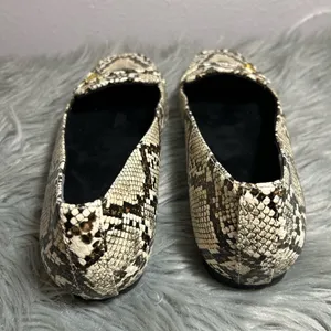 Vionic Hayes Loafer Ivory/Multicolor Snakeskin Patterned Loafers Size 9 thumbnail 6