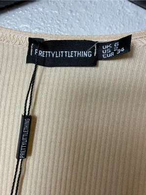 Nwt PrettyLittleThing Beige Ribbed Tie-Front Crop Top‎ Size 2 thumbnail 4