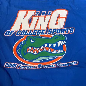 Gildan VTG 2006 Florida Gators King of College Sports Football Basketball Champs Shirt thumbnail 4