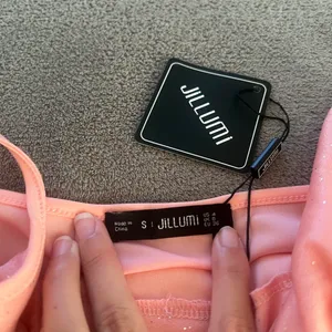 Jillumi pink maxi dress with sparkles, size S #glam #party Got for an event and arrived too late Never used and brand new Cinched waist area is adjustable thumbnail 6