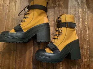 Converse Boots Women’s thumbnail 2
