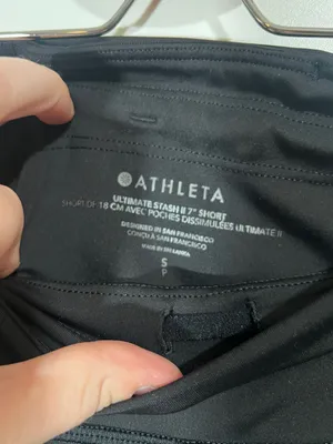 Athleta Ultimate Stash II Short 7” Bike Shorts with Pockets Size Small Black thumbnail 3