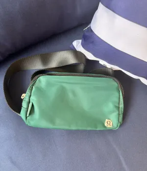 Green Lululemon Belt Everywhere Bag 1L thumbnail 1