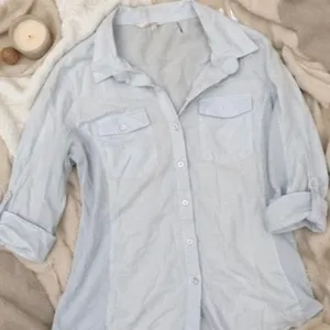 Light Blue Pinstripe Button Up Shirt Roll Sleeve Relaxed Fit Coastal Casual L thumbnail 4