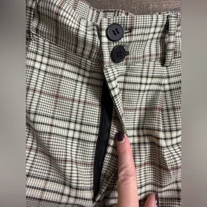 Full Tilt Black and Cream cuffed Plaid Trouser Pants thumbnail 9