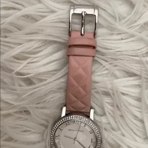 MOVING SALE! Blush pink and silver Michael Kors watch thumbnail 4