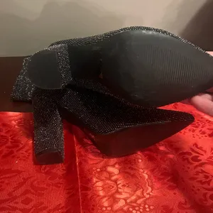 Shoe Dazzle black shiny ankle booties thumbnail 4