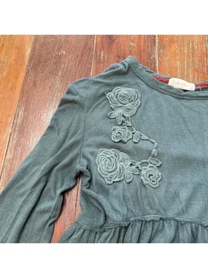 Altar'd State Green Floral Peplum Tee Size Small thumbnail 2
