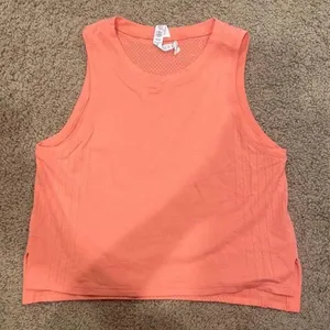 Lululemon tank top thumbnail 1