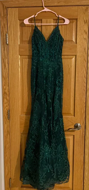 PromDress thumbnail 5