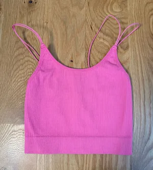 Aritzia Tank Top thumbnail 1
