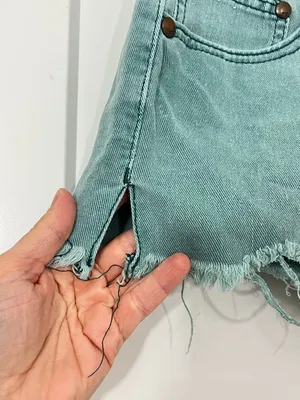 Free People Size 26 Green / Blue Denim Cutoff Shorts thumbnail 3