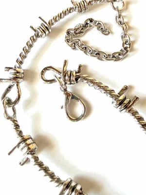 Rock punk grunge y2k spike necklace💫 thumbnail 4