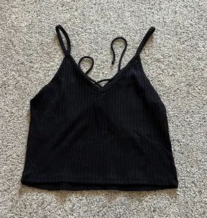 Charlotte Russe Tank Top thumbnail 2