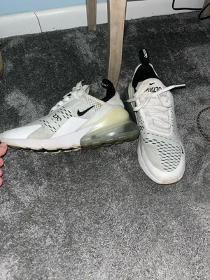 Nike Air 270 Shoes Max thumbnail 2