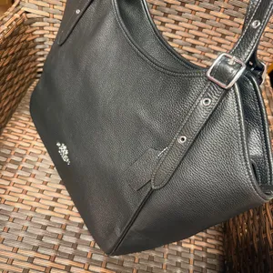NWT Coach CM074 Black Pebbled Leather “Meadow” Shoulder Bag thumbnail 2