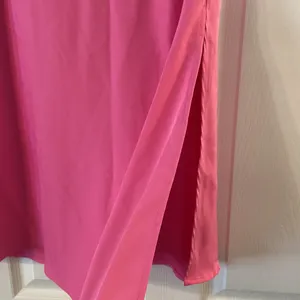 A New Day Elegant Pink Maxi Skirt size S length 30” waist 28”elastic brand new thumbnail 3