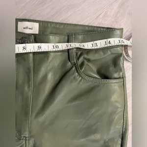 NWOT Wilfred Aritzia Olive‎ Leather Pants thumbnail 6