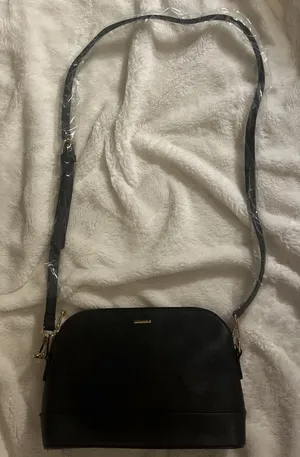 Lovevook Women’s Black Crossbody Shoulder Bag Purse Handbag Gold Hardware thumbnail 1