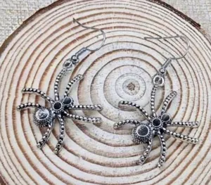 Gothic Spider Silver Tone Dangle Earrings Drop‎ Halloween Witch Spooky Scary thumbnail 1