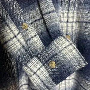 Abercrombie & Fitch Navy Plaid Flannel Women's Oversized Size XS thumbnail 3