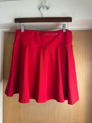 Amazon Active Women’s Red Golf Skirt - with Built in Shorts. Size: Xtra Large thumbnail 4