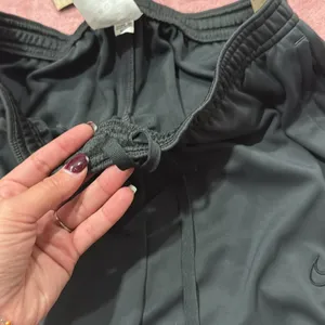 Nike joggers thumbnail 7