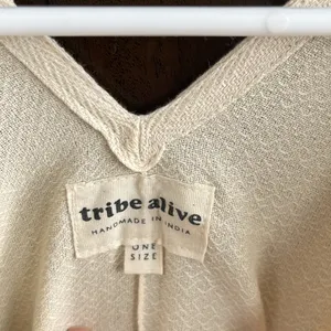 Like New Anthropologie Tribe Alive Fringed Poncho Top One Size thumbnail 6